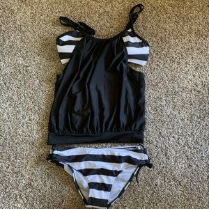 NWOT Swimming Suit